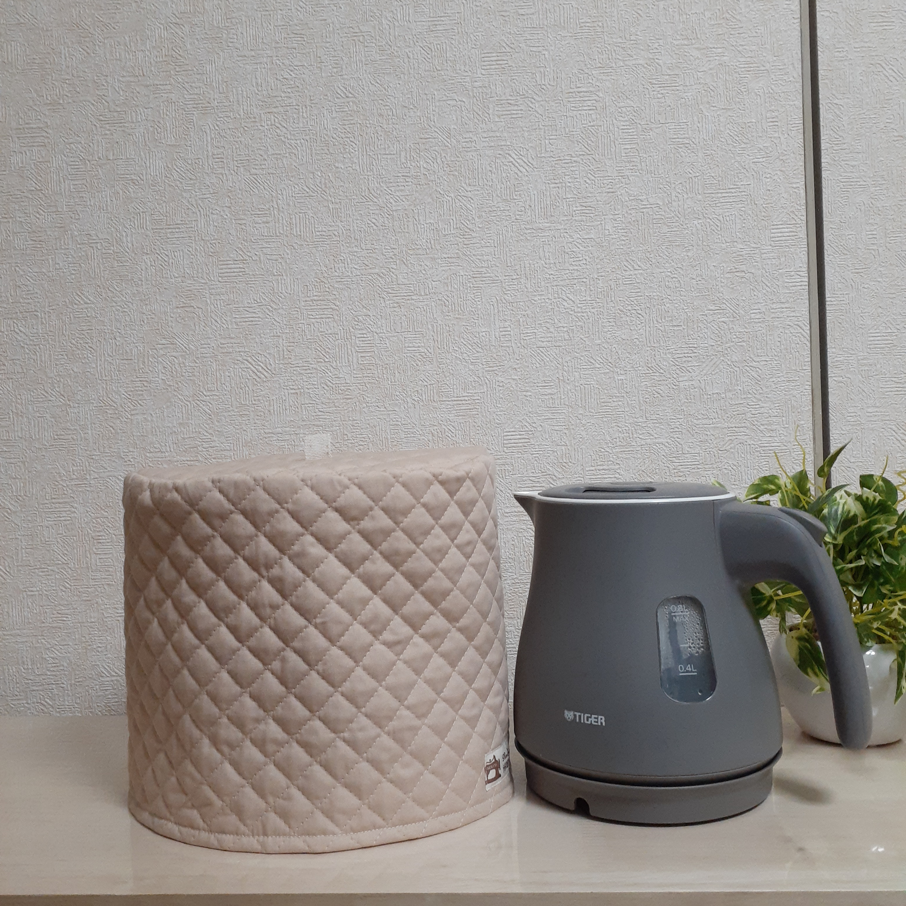 【売却済】電気ケトルカバー 【売却済】電気ケトルカバー