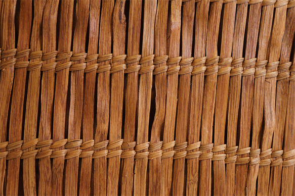 山葡萄 籠 かごバッグ カゴ 網代編み 中布と内ポケット付き　匠の技 手編み 4枚目の画像