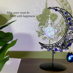 碧い月と神秘的な五芒星サクラメントフラワーの水晶結界サン