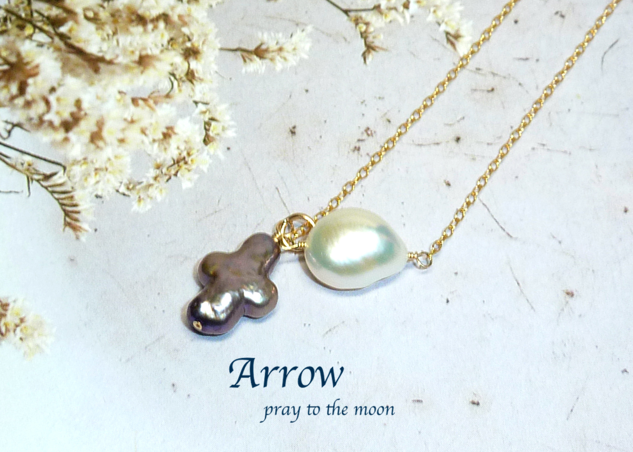 恋の宝石＊バロック淡水パールとクロス淡水パールチャームネックレス＊14kgf