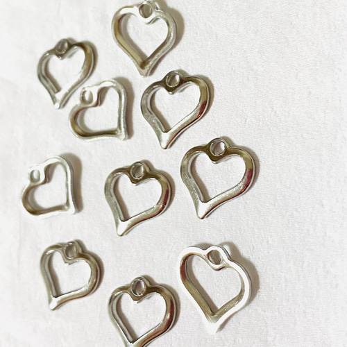 美品☆agete ハート型シルバーチャーム シルバーハートチャーム（チャーム）｜agete（アガット）の