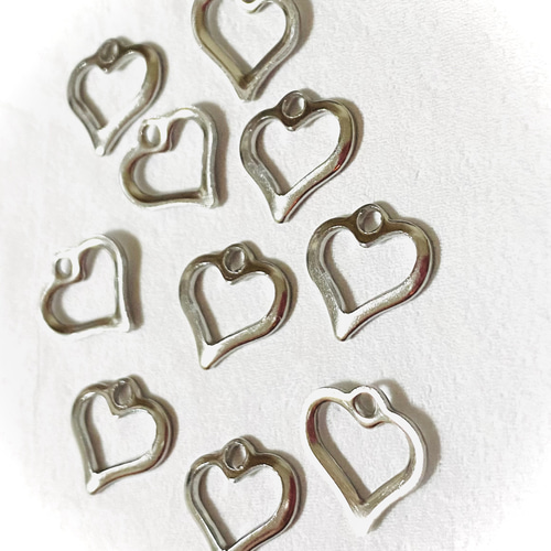 68 【送料無料】ハートチャーム シルバー 12個 チャーム Yre 通販