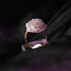 【006暗黑女主角典藏】紫水晶（Amethyst）礦物寶石指環戒指天然石 第2張的照片