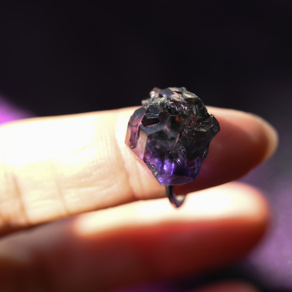 【045黑暗女主角收藏】螢石礦物寶石SV925耳夾天然石 第2張的照片