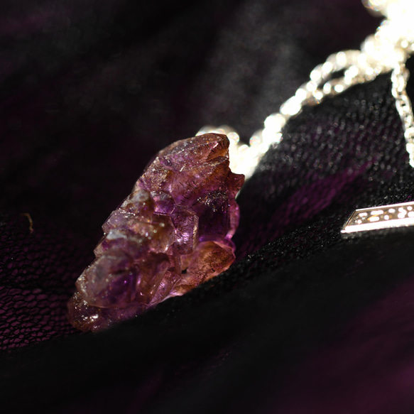 [064 黑暗女英雄系列] 紫水晶礦物寶石項鍊天然石材配件 第3張的照片