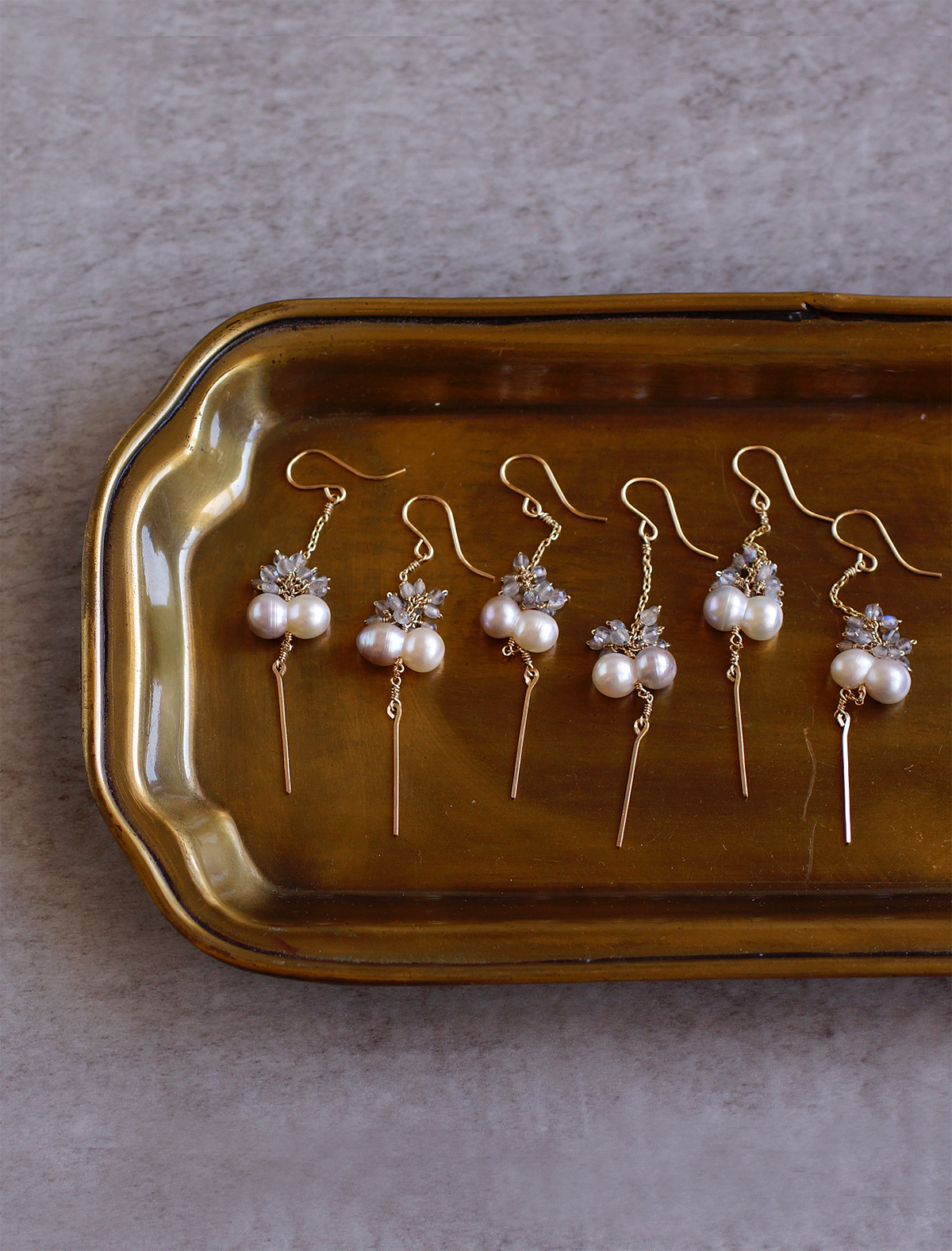 14kgf-ふたつ淡水真珠のピアス