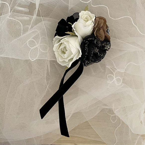 花のコサージュ　ホワイトローズ　入学式　卒業式　結婚式　2307-C6 1枚目の画像