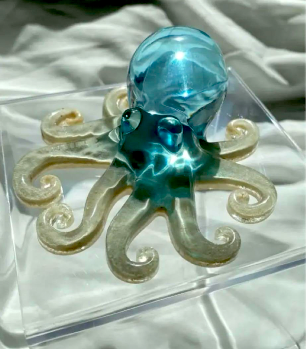 海のかけら　マンタ　パラオ珊瑚砂　レジン　オリジナル　ハンドメイド