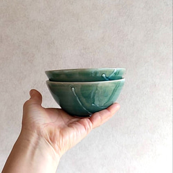 《少し訳あり品》陶のお茶碗(イッチン)【白×エメラルドグリーン】 13枚目の画像