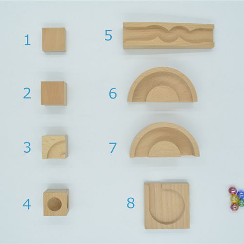 ◎【コンパクト3】小さな大工さん おすすめ 国産 ビー玉転がし 積み木