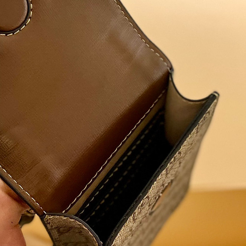 送無]Gucciの2023限定新作携帯バッグ肩から斜めがけグッチハンドバッグ