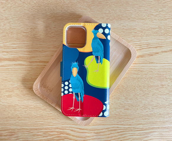 【受注製作品】ハシビロコウのiPhoneケース《Android対応》手帳型スマホケース 名入れ 動物 可愛い おしゃれ 4枚目の画像
