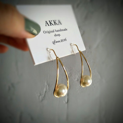 gold&pearl wire earring ゴールドとパールのワイヤーフープイヤリング　　　　　　　　　　 9枚目の画像