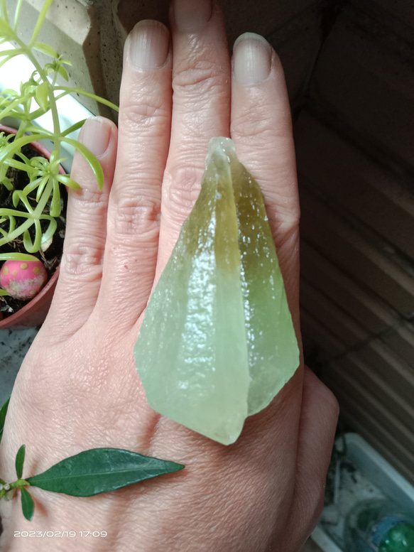 方解石原礦手工銀戒 純銀戒指~ 「一抹綠 」~Green Calcite Mineral Silver Ring 第15張的照片