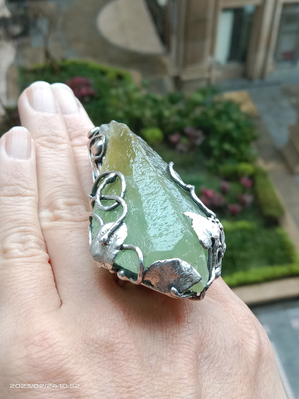 方解石原礦手工銀戒 純銀戒指~ 「一抹綠 」~Green Calcite Mineral Silver Ring 第17張的照片