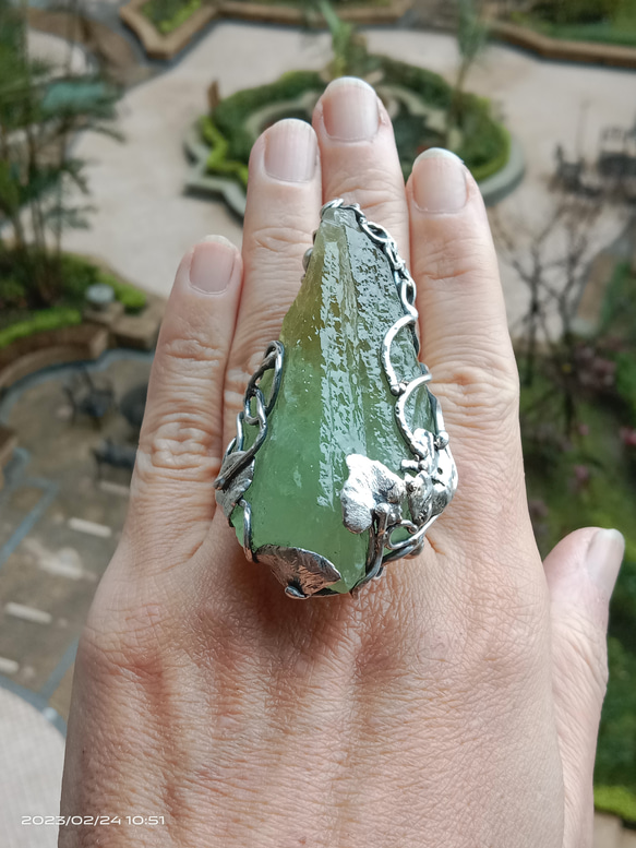 方解石原礦手工銀戒 純銀戒指~ 「一抹綠 」~Green Calcite Mineral Silver Ring 第20張的照片