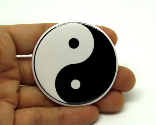 陰陽マーク 缶バッジ 太極拳 氣 気 グッズ 風水 太極マーク その他