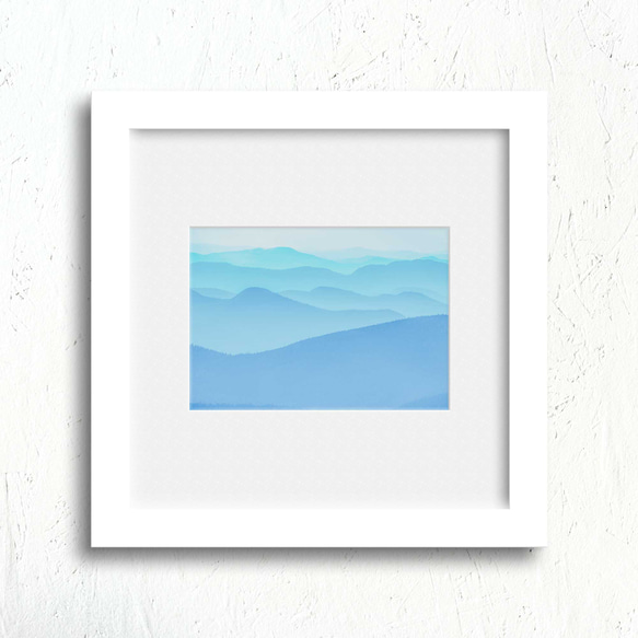 静寂を纏う碧い山脈  - 心安らぐ自然の風景をあなたの部屋に届けるアートポスター 2枚目の画像