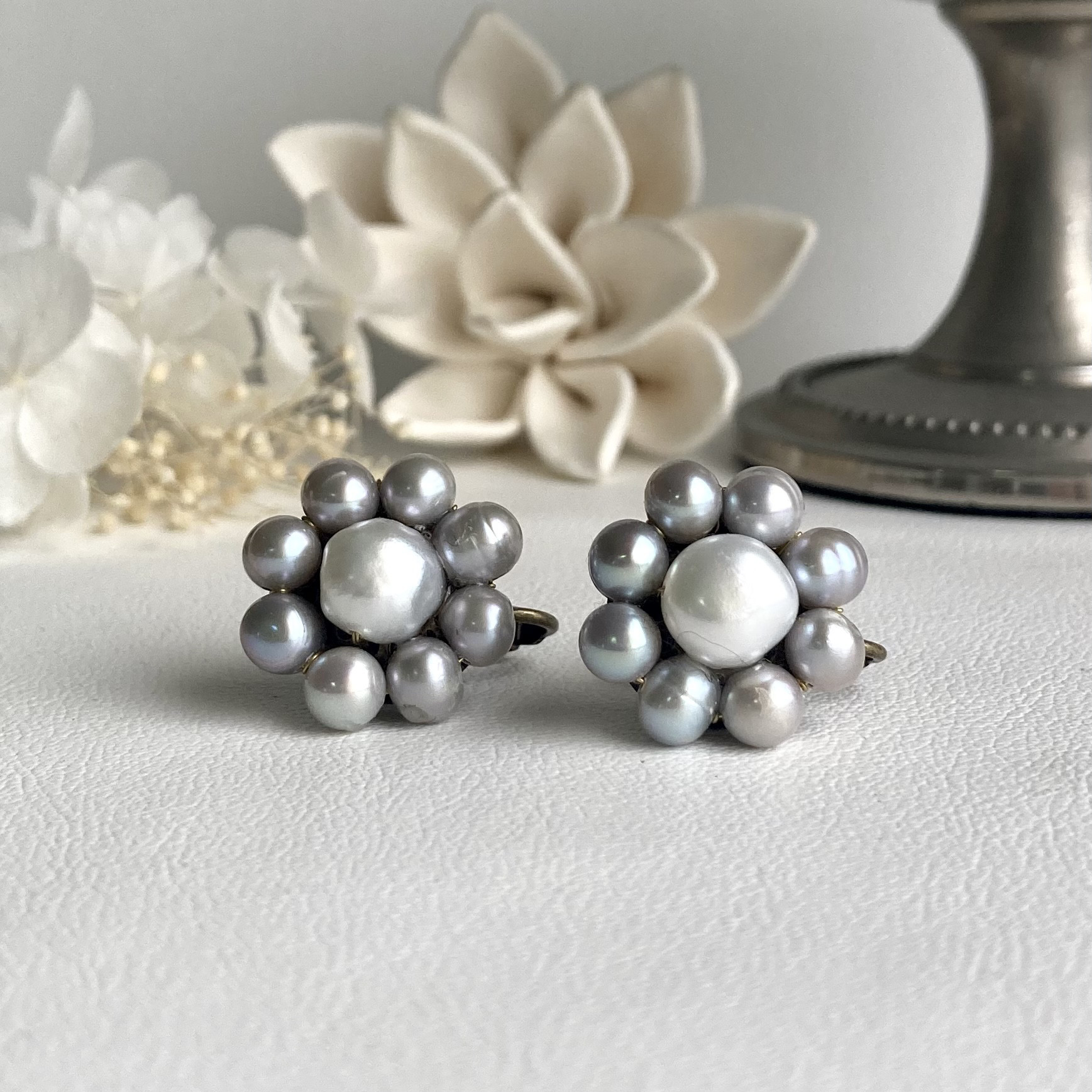 淡水バロック真珠クラシックイヤリング・シルバーカラー