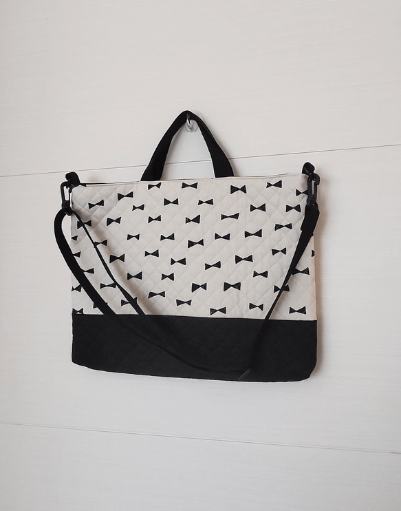 山形まりんこ専用　オーダー　ハンドメイド　レッスンバック　巾着袋　など 約縦30cm×横40cm】 *⑅︎୨୧ショルダー付き アイボリーリボン