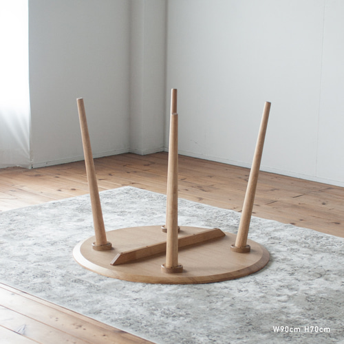オーク材のラウンドダイニング［3サイズ 70cm 80cm 90cm] セミ