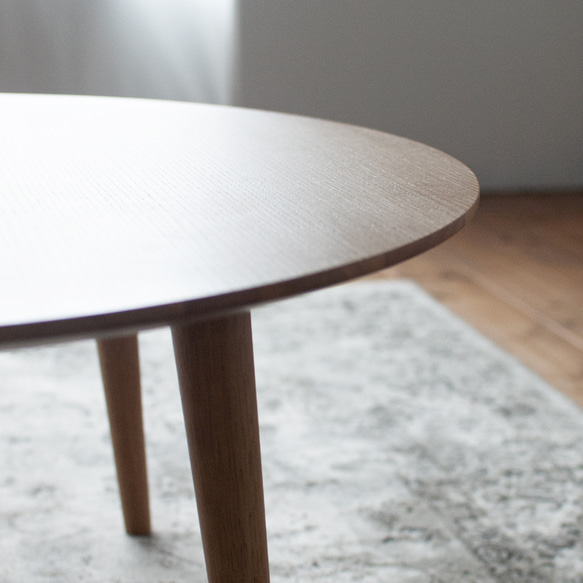 オーク材のラウンドローテーブル［3サイズ 70cm 80cm 90cm] 素材・高さも選べます。セミオーダー 日本製 4枚目の画像