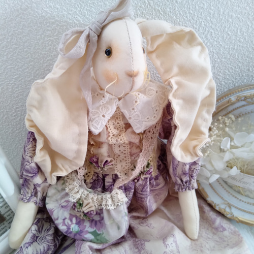 カントリードール うさぎ アンティークなお洋服 その他人形 misa1960