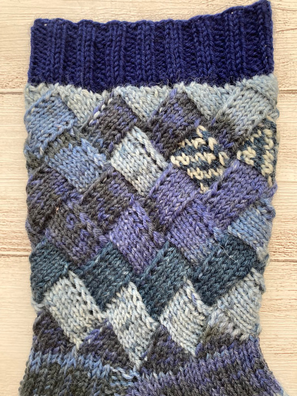 手編みの靴下　「バスケット編みの靴下」 2枚目の画像