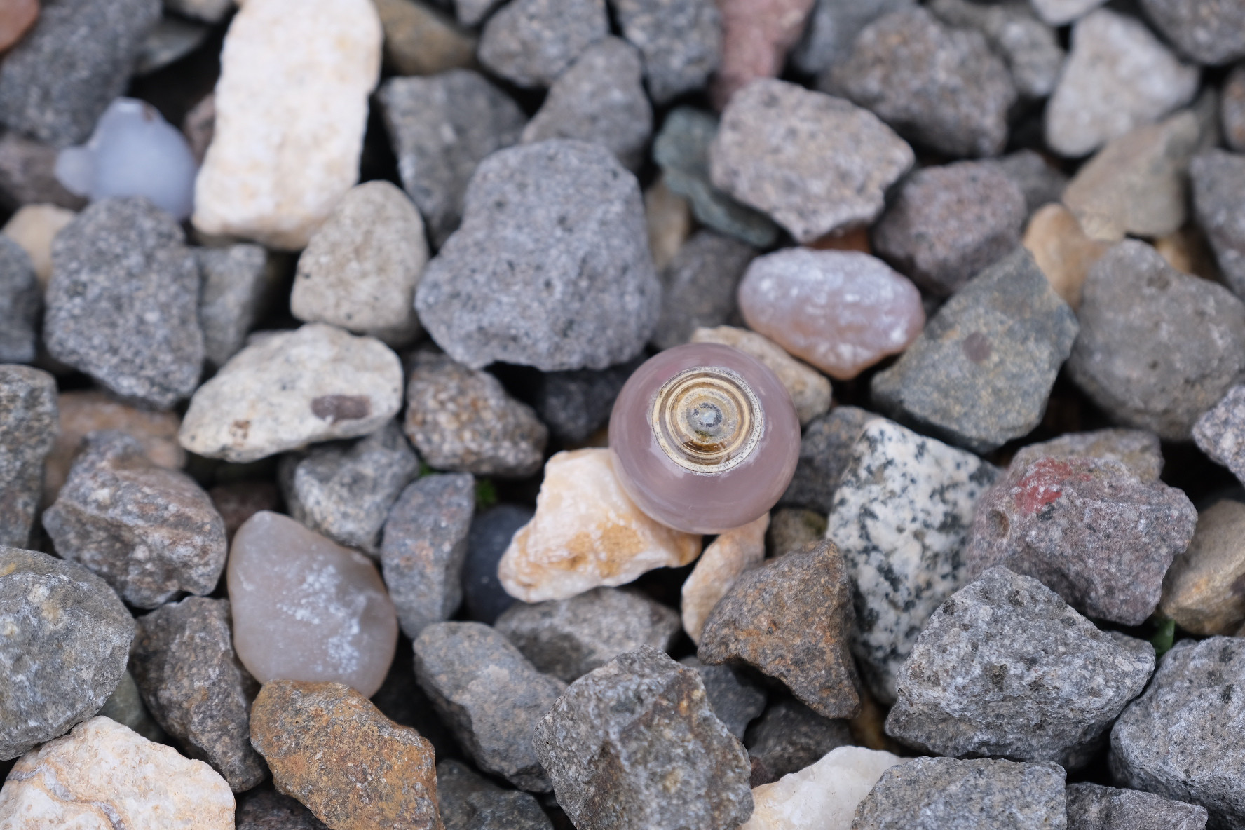 ゴビ石−1056 ゴビ瑪瑙　眼石　パワースートン