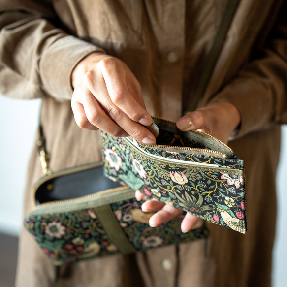 Creema限定 春の福袋 フラグメントケース2点セット 薄型スリム財布 いちご泥棒柄 ラッピング無料 5枚目の画像