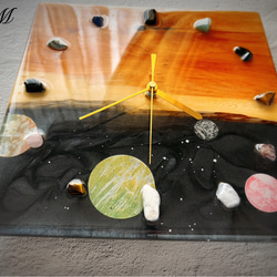 宇宙 ウッド レジン 壁掛け時計 (宇宙 / 星 / 惑星 / 木星 / スプレーアート )　【1点もの】 3枚目の画像