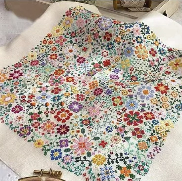 新品　ハンドメイド　クロスステッチ　完成品　特大　14ct（地中海の町） 新品 ハンドメイド クロスステッチ 完成品 特大 14ct（地中海の町）