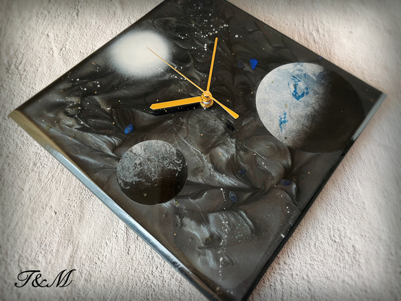 もう一つ地球 宇宙 レジン 壁掛け時計 (宇宙 / 星 / 惑星 / 地球 / スプレーアート )　【1点もの】 4枚目の画像