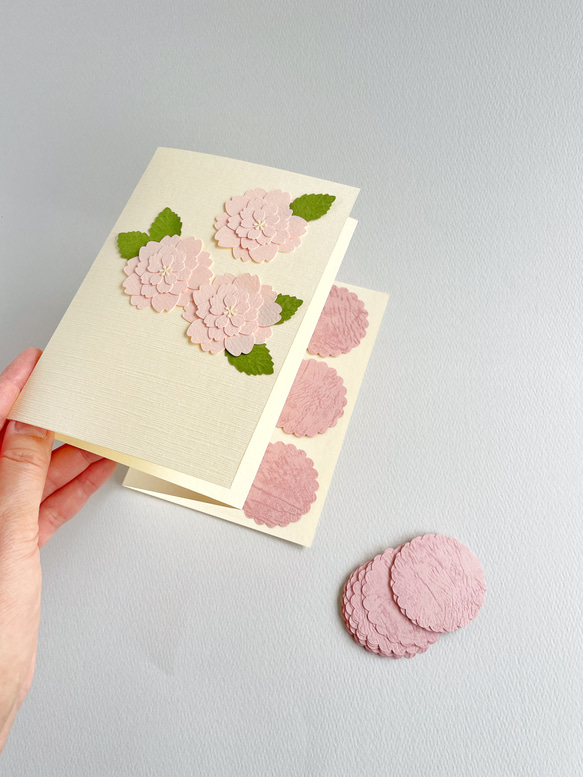 コンパクトな寄せ書きカード 《八重桜》最大24名様・小箱付き