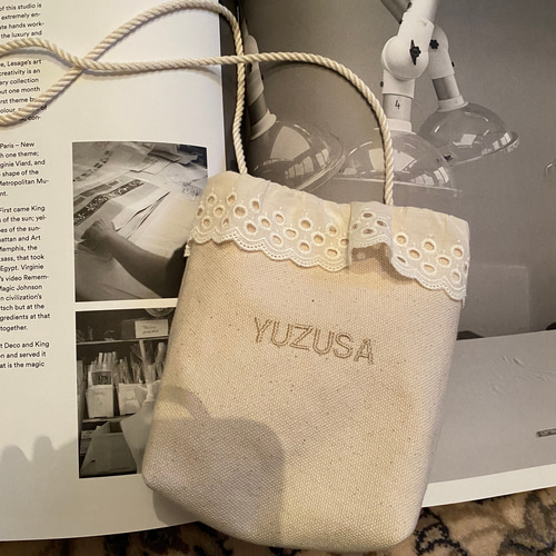 専用ページ【名入れ刺繍可】巾着ショルダーバッグ　ピローケース creareきき】京帆布 ショルダーバッグ（墨/備長炭染め 猫刺繡