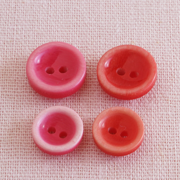 (3個) 10mm ピンクの丸いボタン  フランス製 6枚目の画像