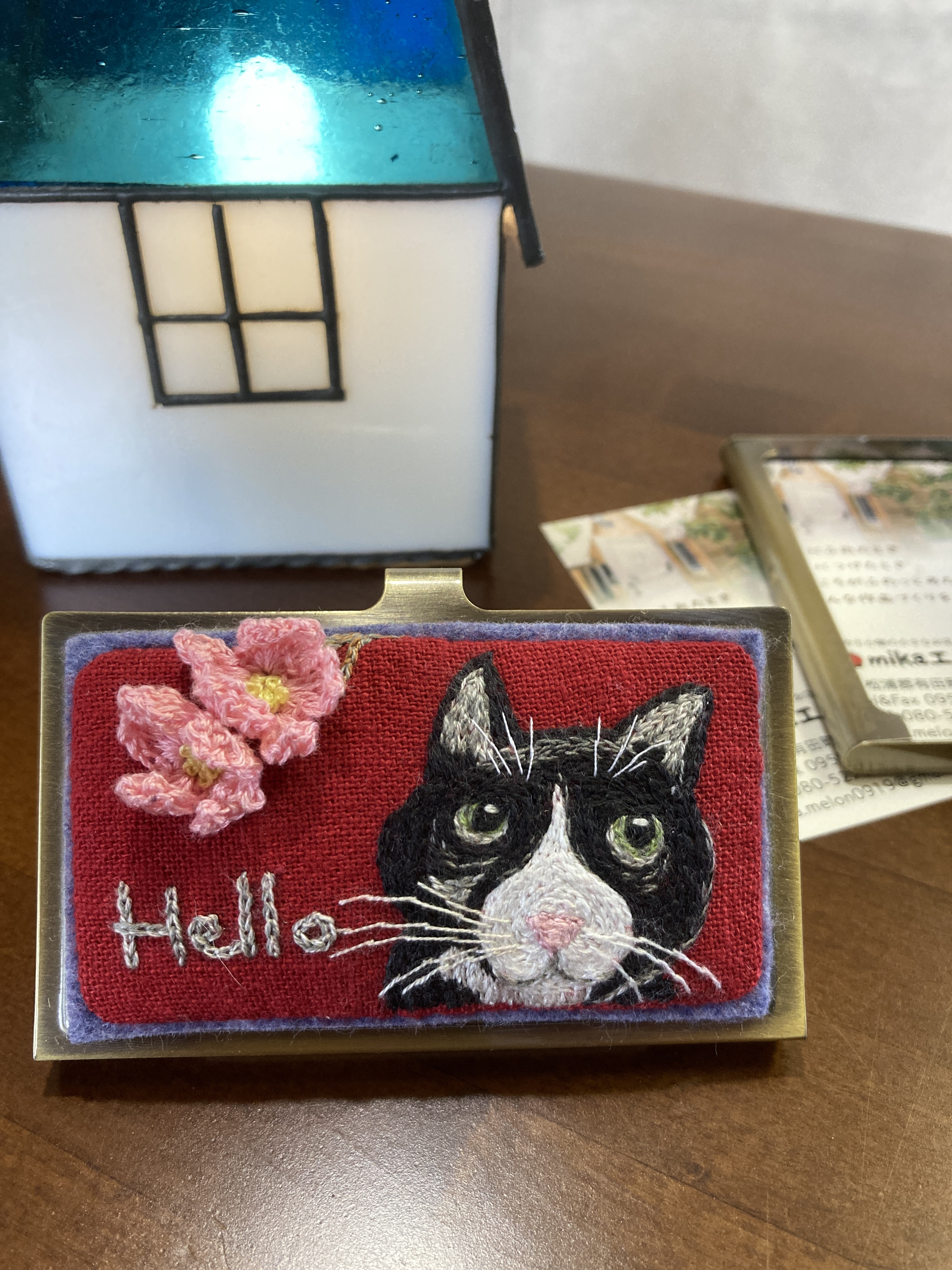 Hello 黒猫くん、桜の木の下で