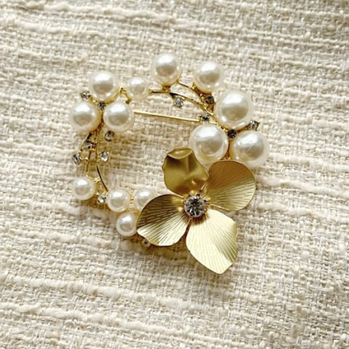 マルジェラ　花ブローチ　フラワー マルジェラ花ブローチフラワー