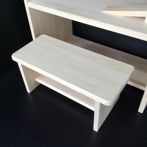 手作り　トミカ 4段収納棚付き　レゴテーブル　木製　(新品) 手作り トミカ 4段収納棚付き レゴテーブル 木製 (新品)の通販