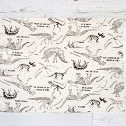 30×40 恐竜の骨柄(白)のランチョンマット、ナフキン【入園・入学】給食、男の子 2枚目の画像