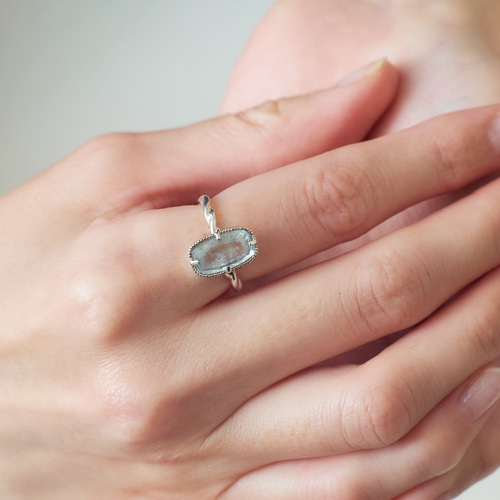 3月誕生石、アクアマリンのシルバーリング【Creema限定】(Silver950