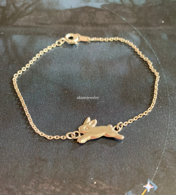 レトロなうさぎのブレスレット　シルバー製 1枚目の画像