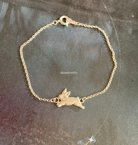 レトロなうさぎのブレスレット　シルバー製 2枚目の画像