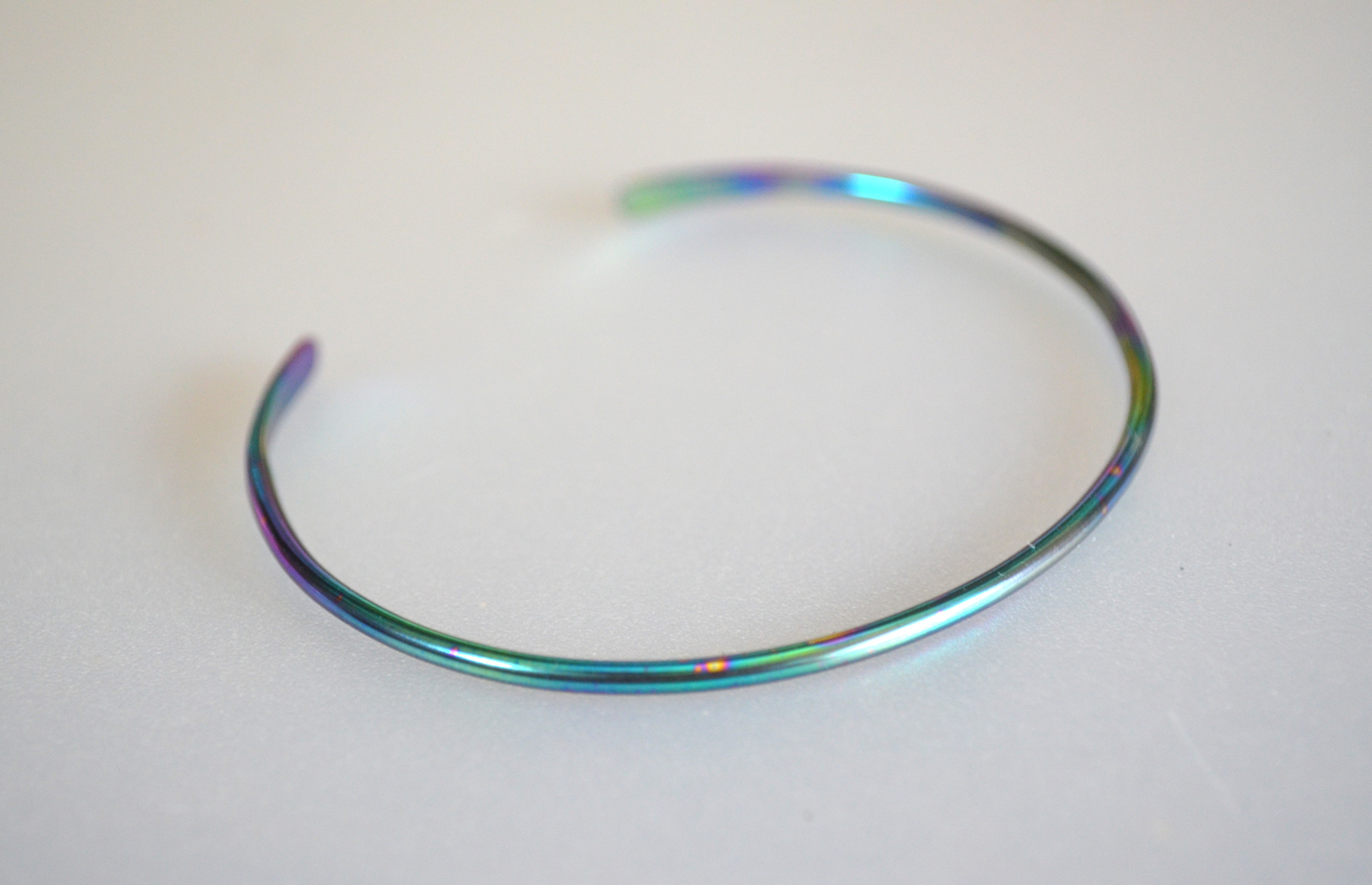 Titanium bangle・グリーンチタンバングル・内径６０mm・楕円モデル・受注生産