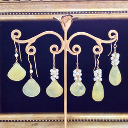 大粒イエローオパールと淡水真珠のピアス（マロンカット） 5枚目の画像