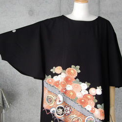 着物リメイク   黒留ワンピース　チュニック　フレアー袖/ フリーサイズ  kimono 　 4枚目の画像