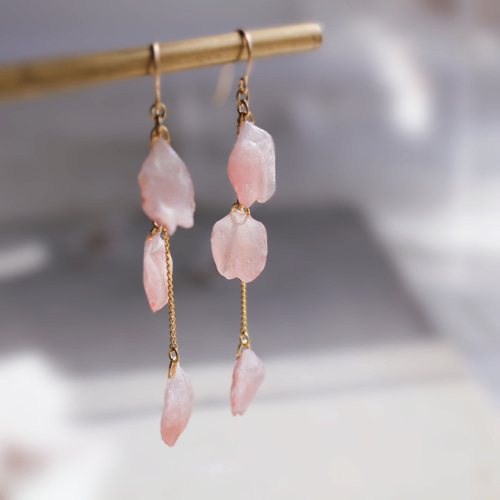 ☆❤️ 桜　さくら　花びら　春　ピアス　イヤリング　ハンドメイド 桜さくら】ピアス／イヤリング 春の誕生花2025 桜ハンドメイド