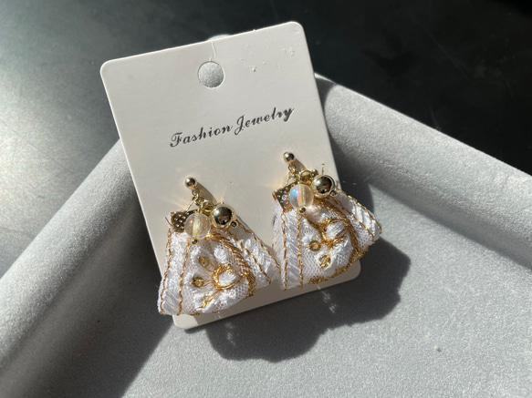 インド刺繍リボンタッセル ピアス 刺繍リボン アクセサリー 流行
