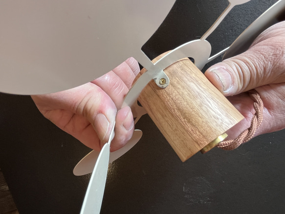 はなびらペンダント照明 4枚目の画像