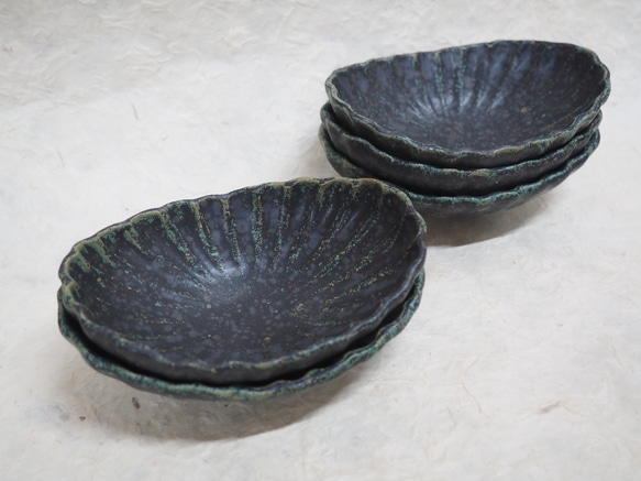 『青銅釉菊花楕円皿』菓子器盛鉢サラダボウル和食器クラフト 6枚目の画像